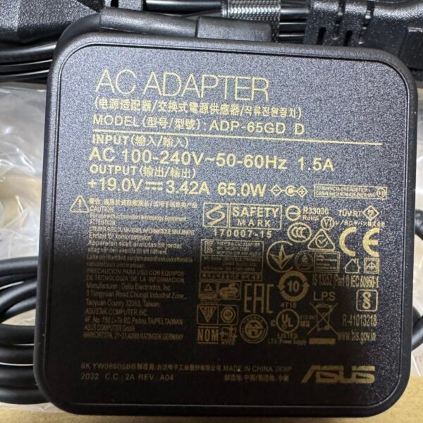 img_5626 Cargador Asus Original 3.42A 65W Punta 4.5*3.0 Presentacion Moderna