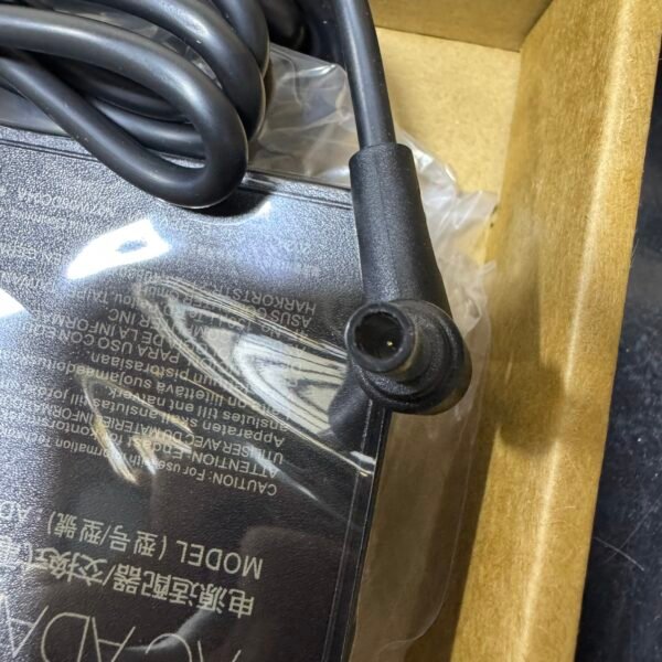 img_5825 Cargador Asus Original 12A 240W Punta 6.0*3.7