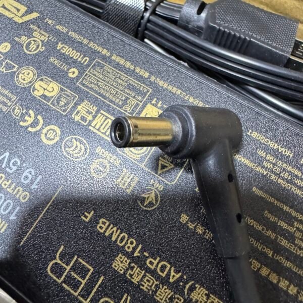 img_6212 Cargador Asus Original 9.23A 180W Punta 6.0*3.7