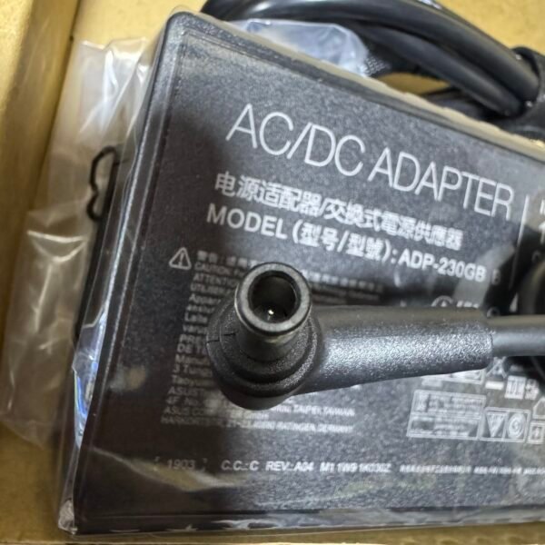 img_6217 Cargador Asus Original 11.8A 230W Punta 6.0*3.7