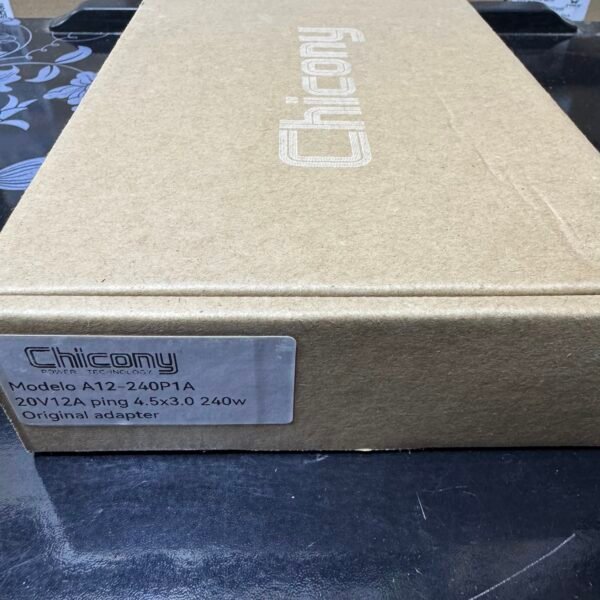 Cargador Chicony Original 12A 240W Punta 4.5*3.0