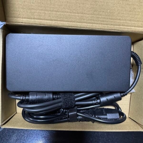 img_5494 Cargador Chicony Original 14A 280W Punta USB