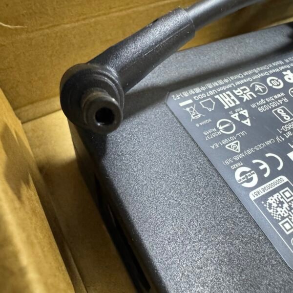 img_5515 Cargador Chicony Original 16.92A 330W Punta 5.5*2.5