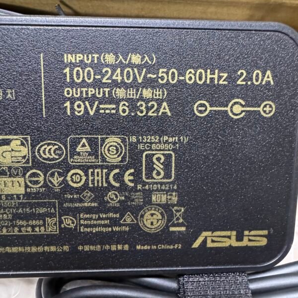 img_6222 Cargador Asus Original 6.32A 120W Punta 4.5*3.0