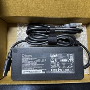Cargador Chicony Original 16.92A 330W Punta USB