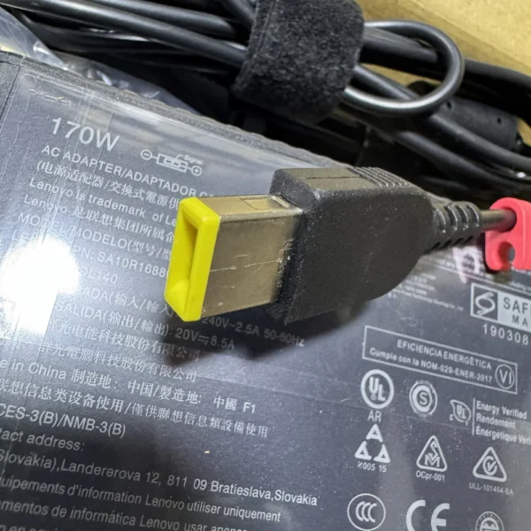 cargador-lenovo-170w-usb-slim-photo5 Cargador Lenovo Slim 8.5A 170W Punta USB